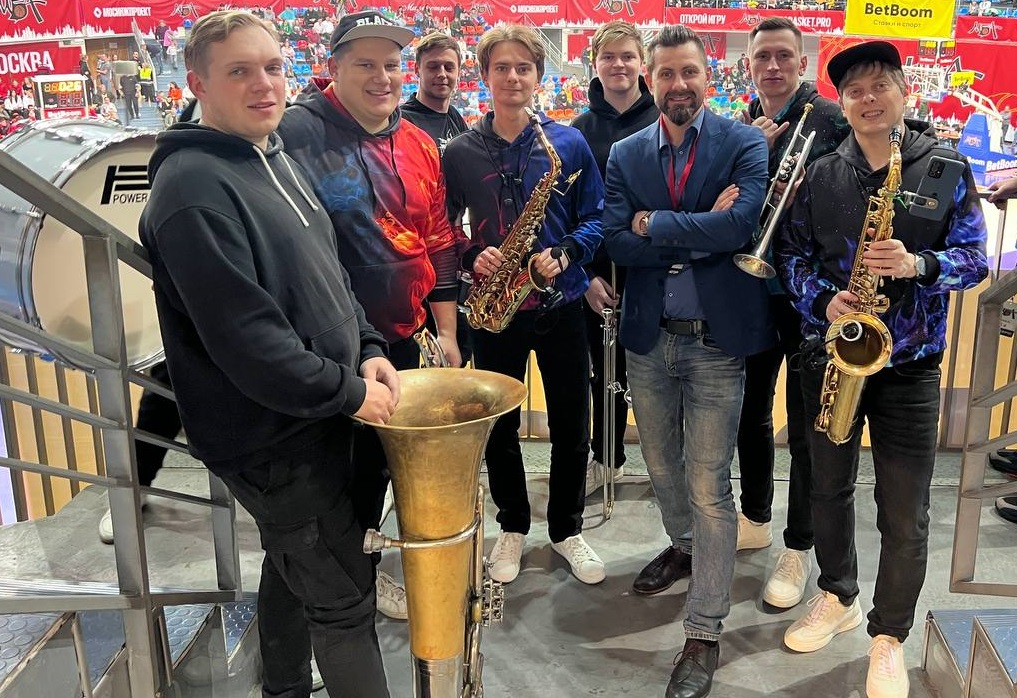 Сопровождение спортивного матча Brass-Band