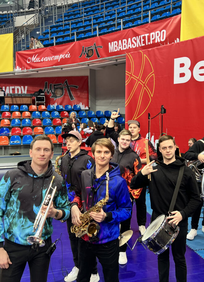 Выступление в спортивном комплексе «Баскет холл» столичной баскетбольной команды «МБА»